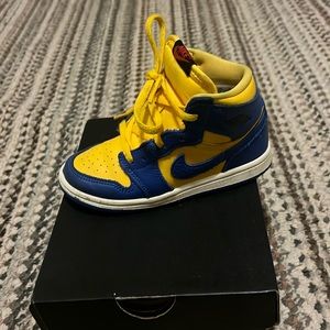 Jordan 2 retro high og toddler